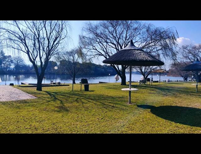 3 BEDROOM TOWNHOUSE FOR SALE IN VAALPARK